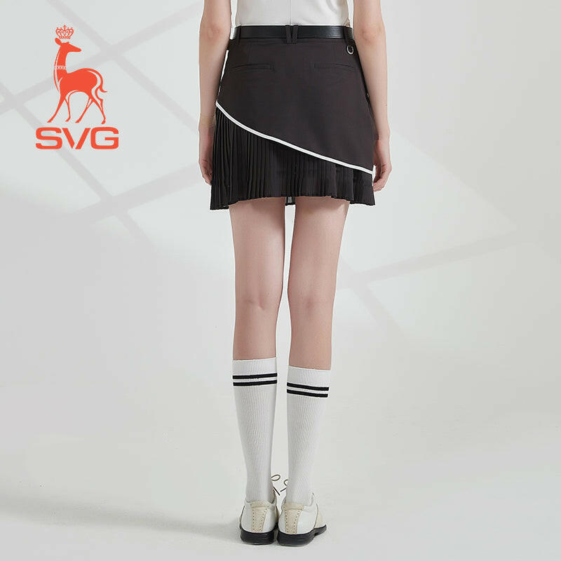 SVG Golf Women's Black and White Colliding Short Pleated Sports Skort