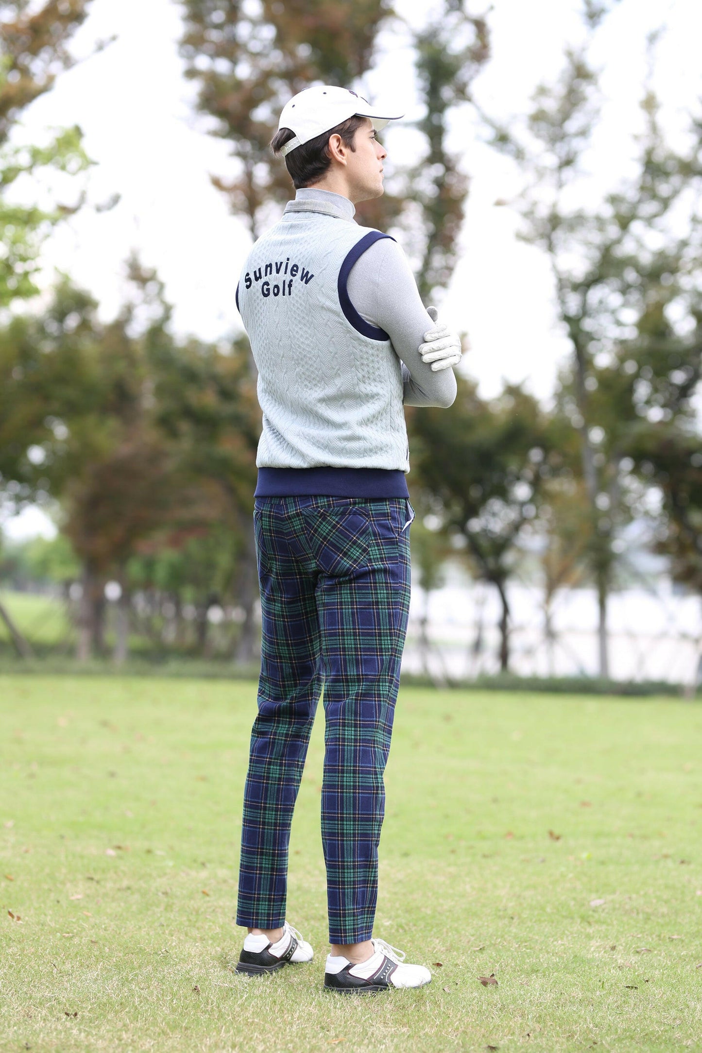 SVG Plaid Straight Pants.